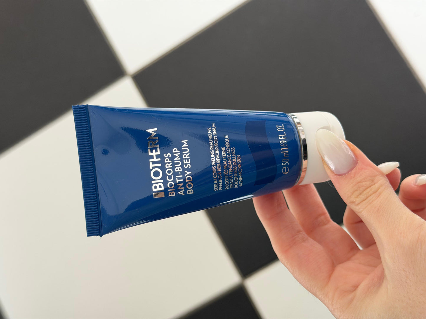 BIOTHERM Biocorps Anti-Bump Body Serum (Correct Roughness, Dullness and Acne-Prone Skin)