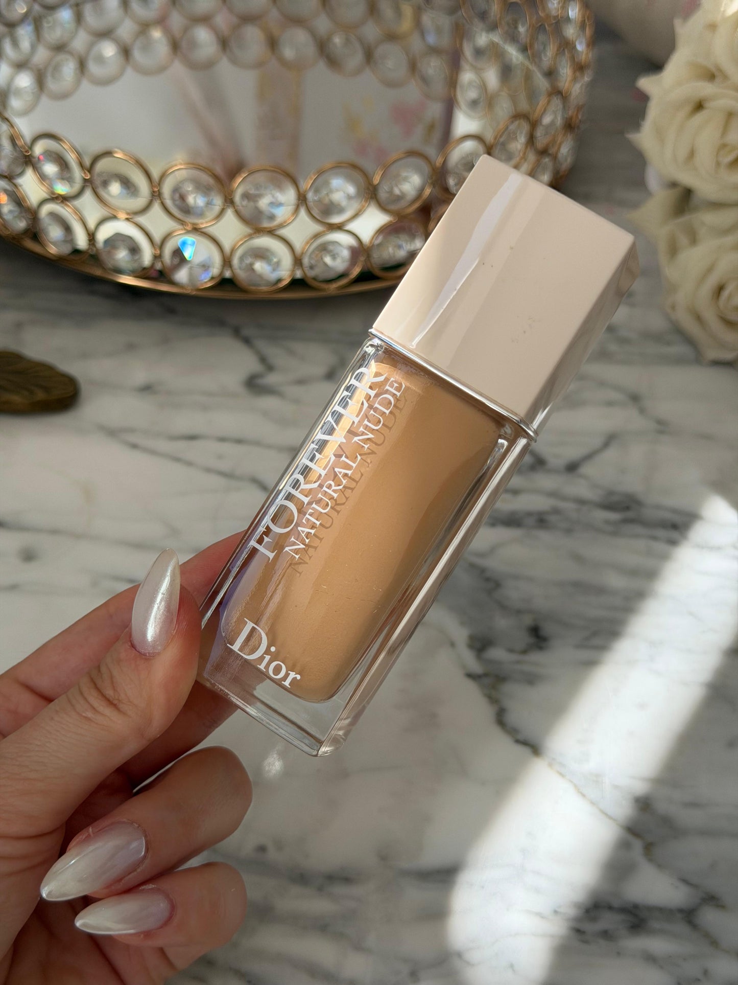 DIOR Forever Natural Nude (2W)
Longwear Foundation - 96% Natural-Origin Ingredients
