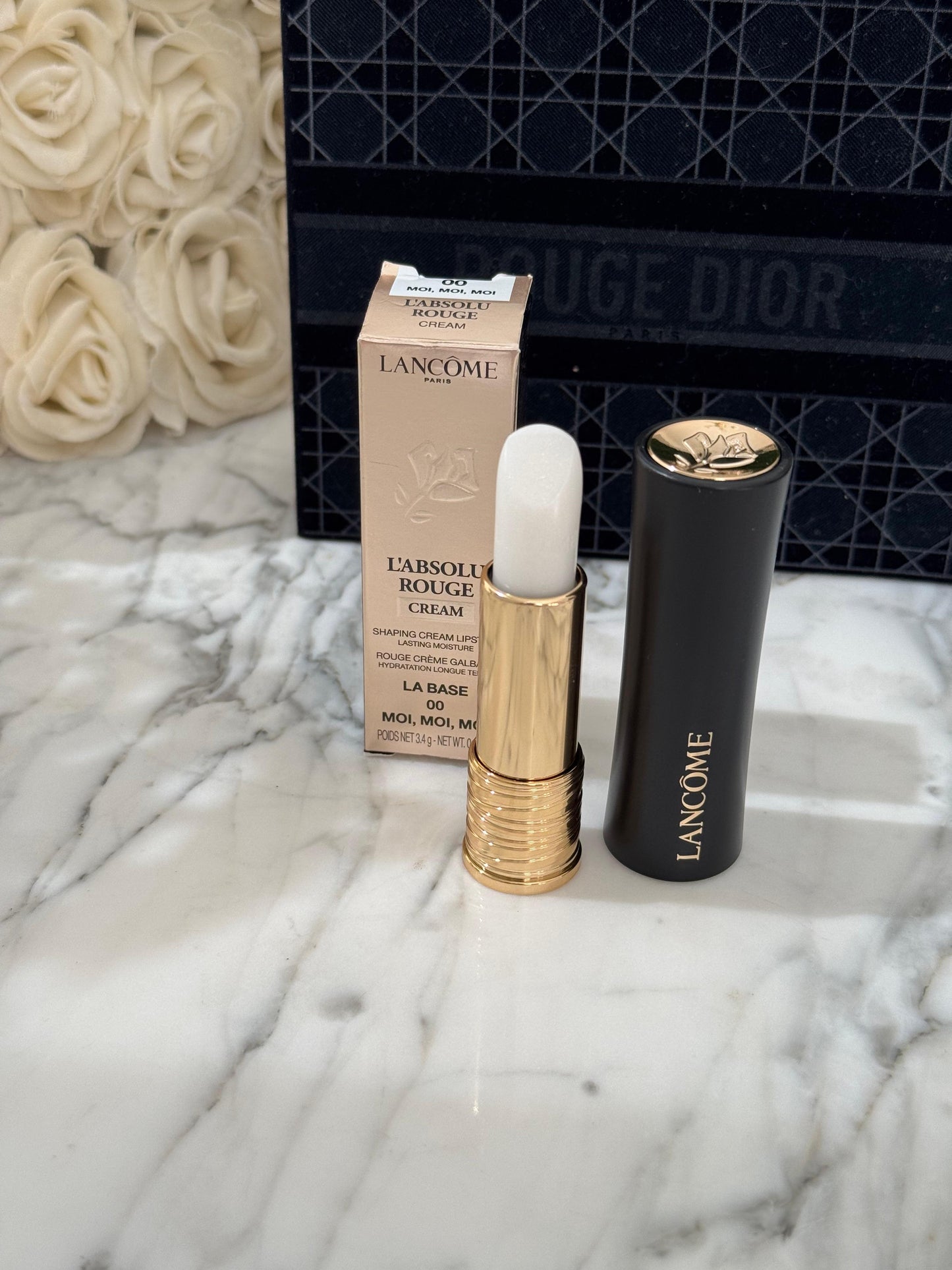 LANCÔME 
L'Absolu Rouge Cream Lipstick (00)
Luminous Cream Finish 18H