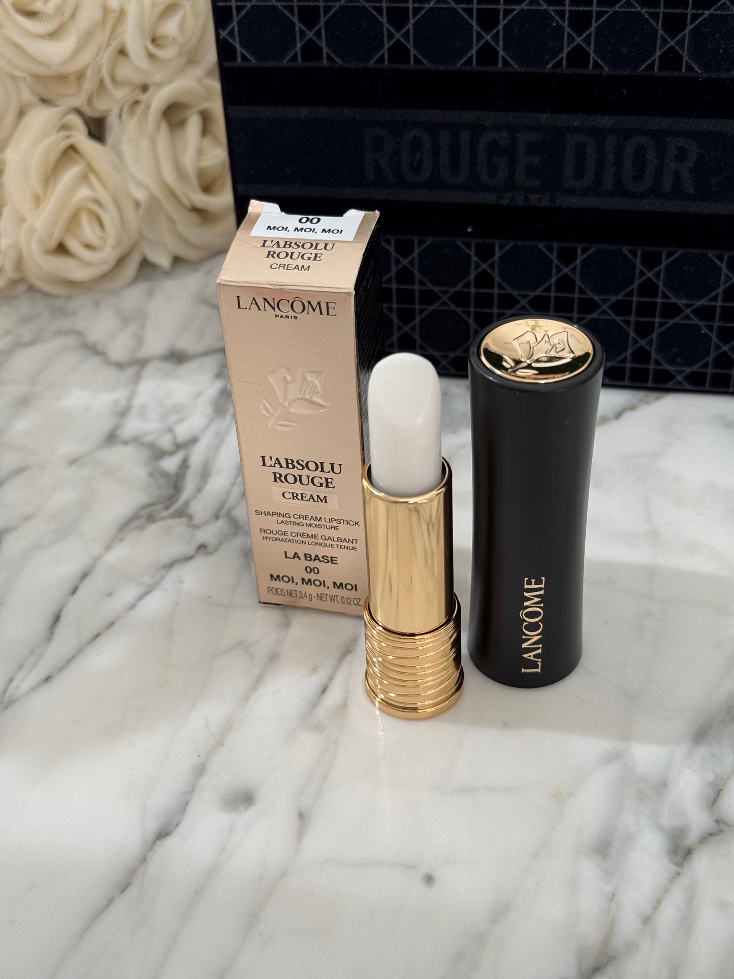 LANCÔME 
L'Absolu Rouge Cream Lipstick (00)
Luminous Cream Finish 18H