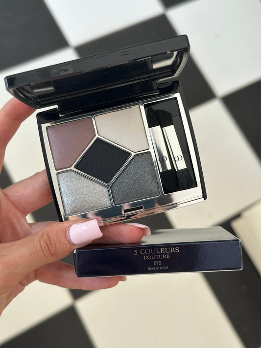 DIOR Diorshow 5 Couleurs
Eye Palette - 5 Eyeshadows - High Color and Long Wear (079)