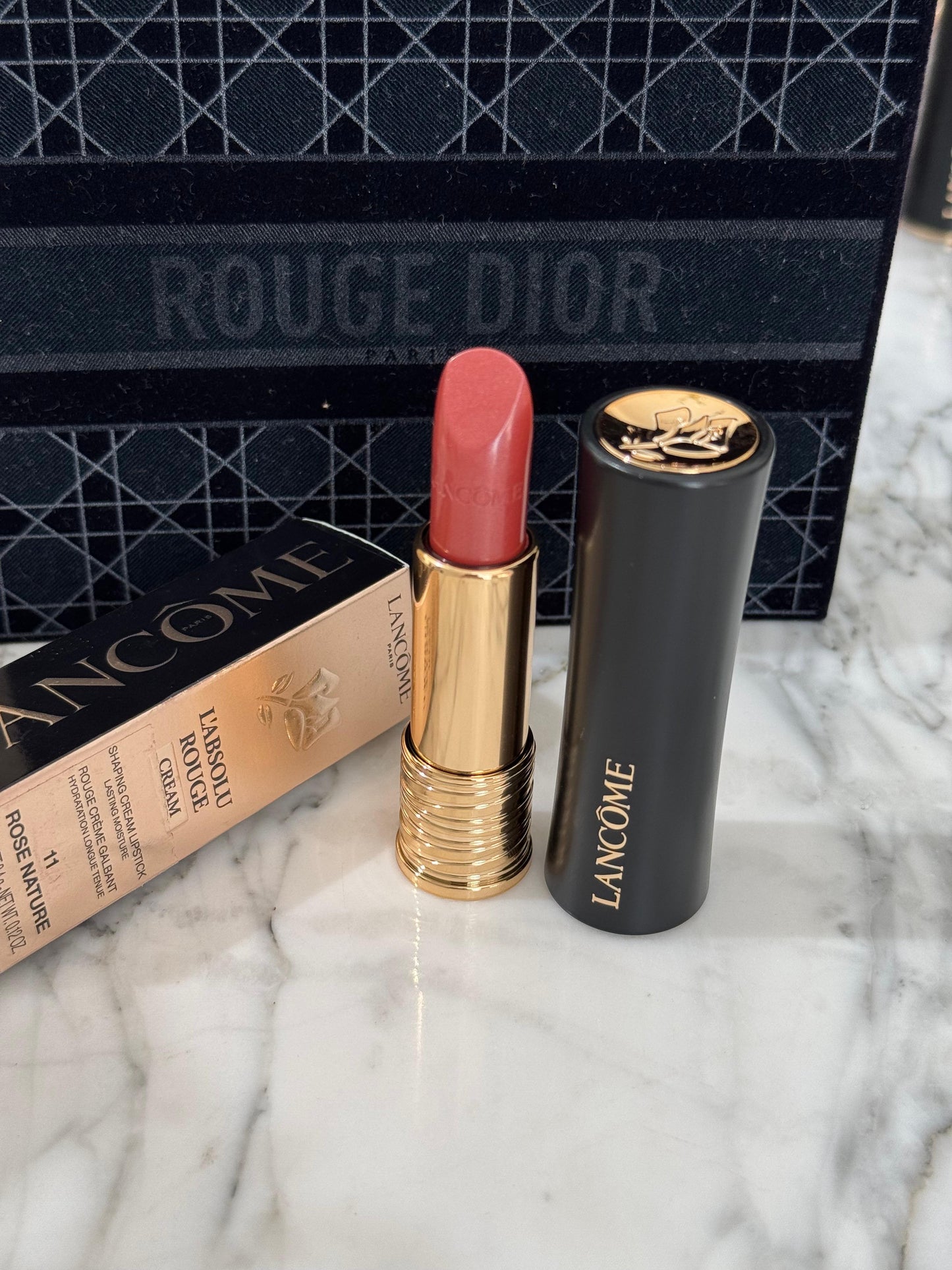 LANCÔME 
L'Absolu Rouge Cream Lipstick (11)
Luminous Cream Finish 18H
