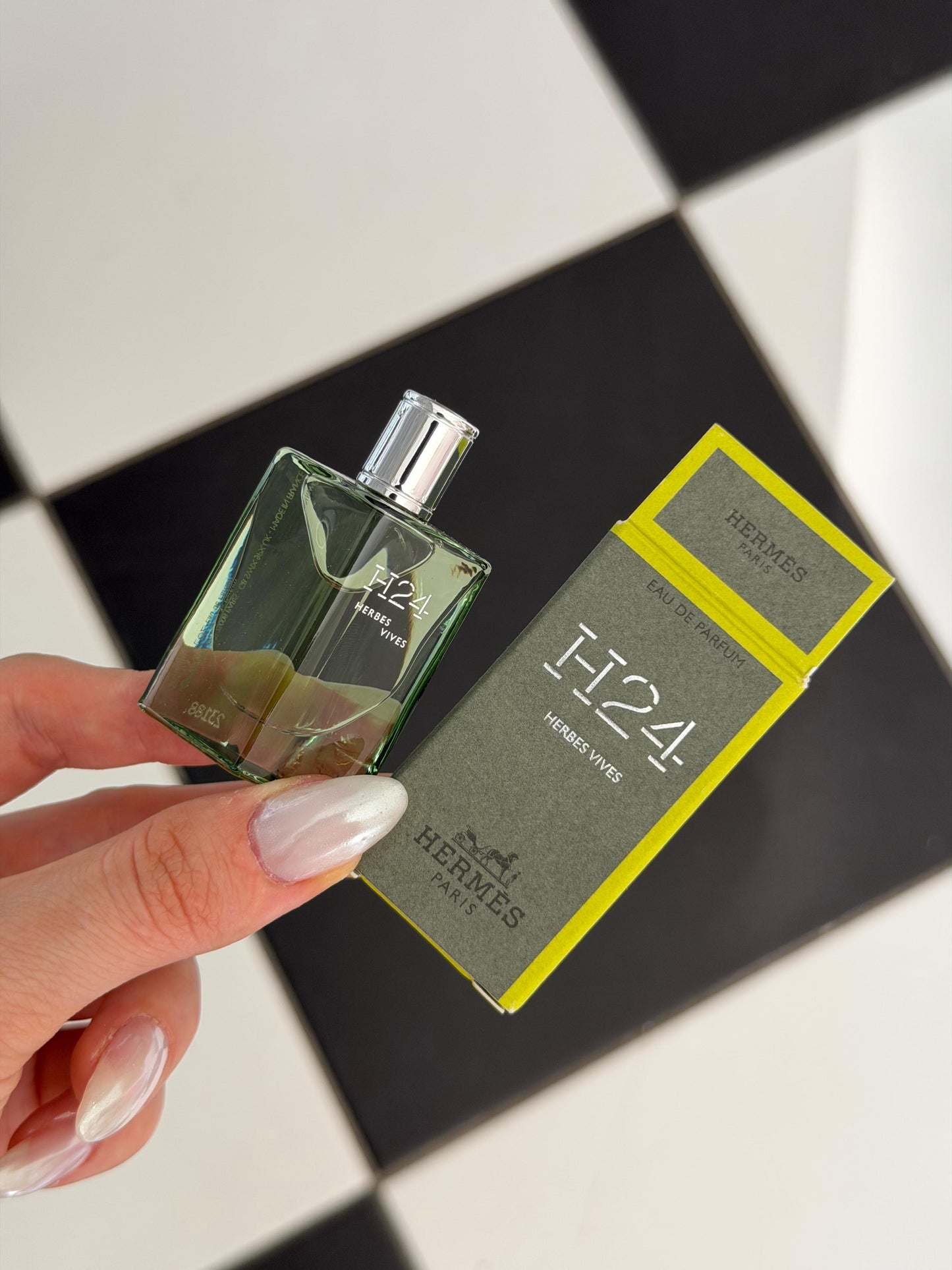 HERMES H24 Eau De Parfum - Travel Size