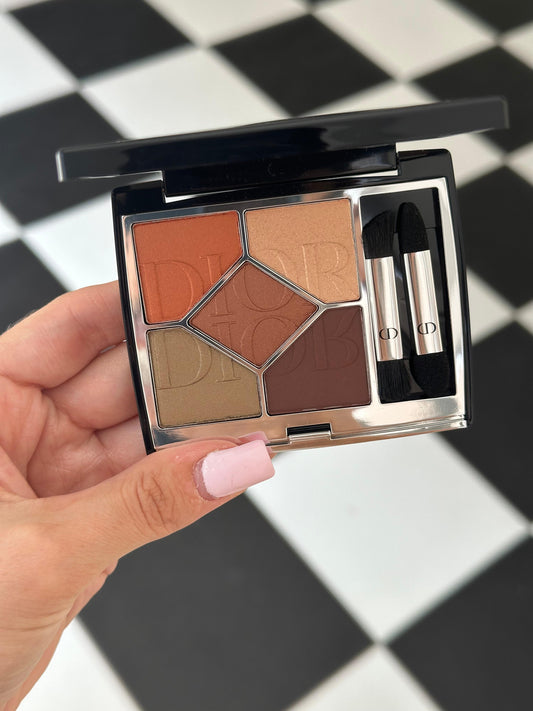 DIOR Diorshow 5 Couleurs
Eye Palette - 5 Eyeshadows - High Color and Long Wear (659)