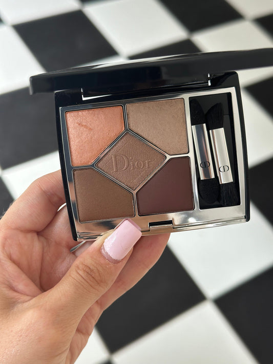 DIOR Diorshow 5 Couleurs
Eye Palette - 5 Eyeshadows - High Color and Long Wear (679)