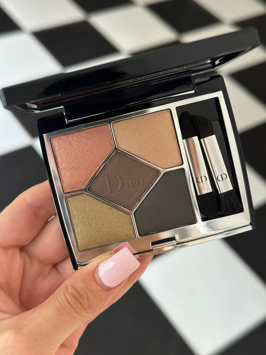 DIOR Diorshow 5 Couleurs
Eye Palette - 5 Eyeshadows - High Color and Long Wear (579)