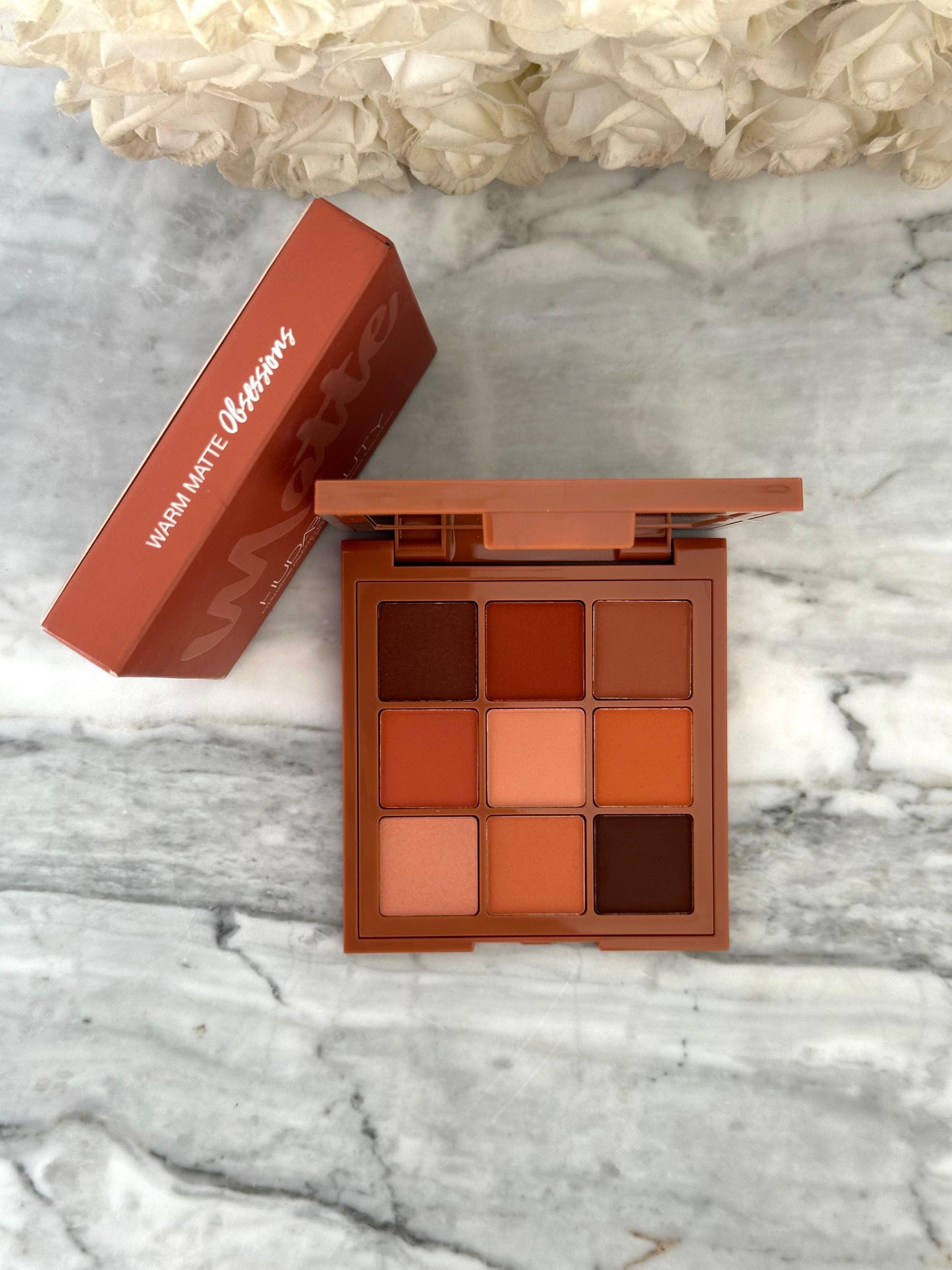 HUDA BEAUTY Matte Obsessions Eyeshadow Palette - Warm Matte