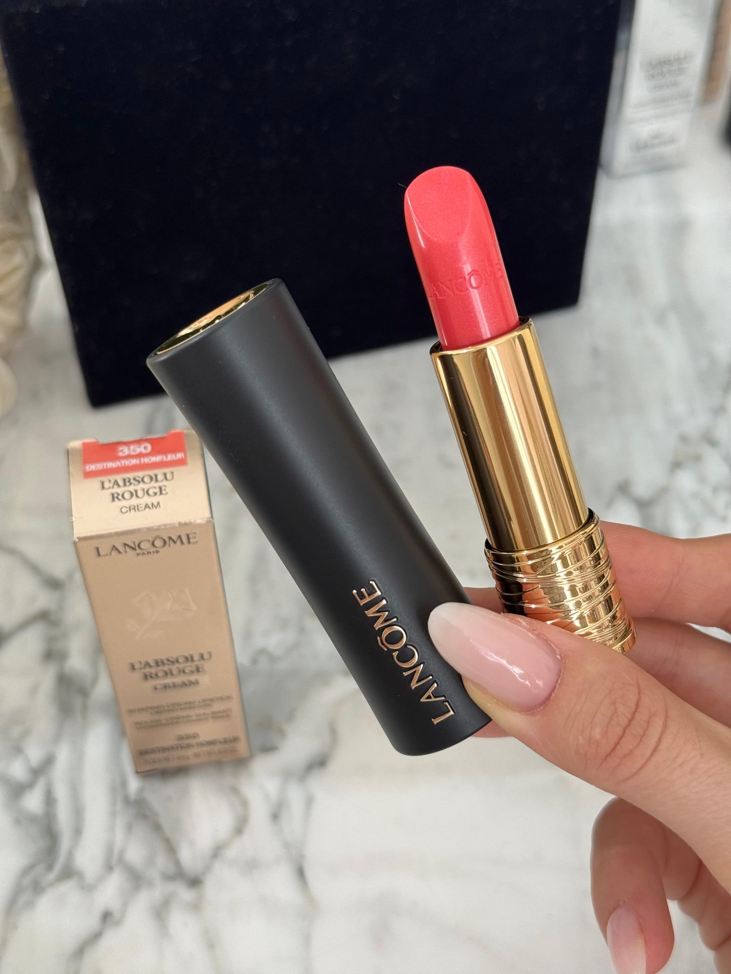 LANCÔME 
L'Absolu Rouge Cream Lipstick (350)
Luminous Cream Finish 18H