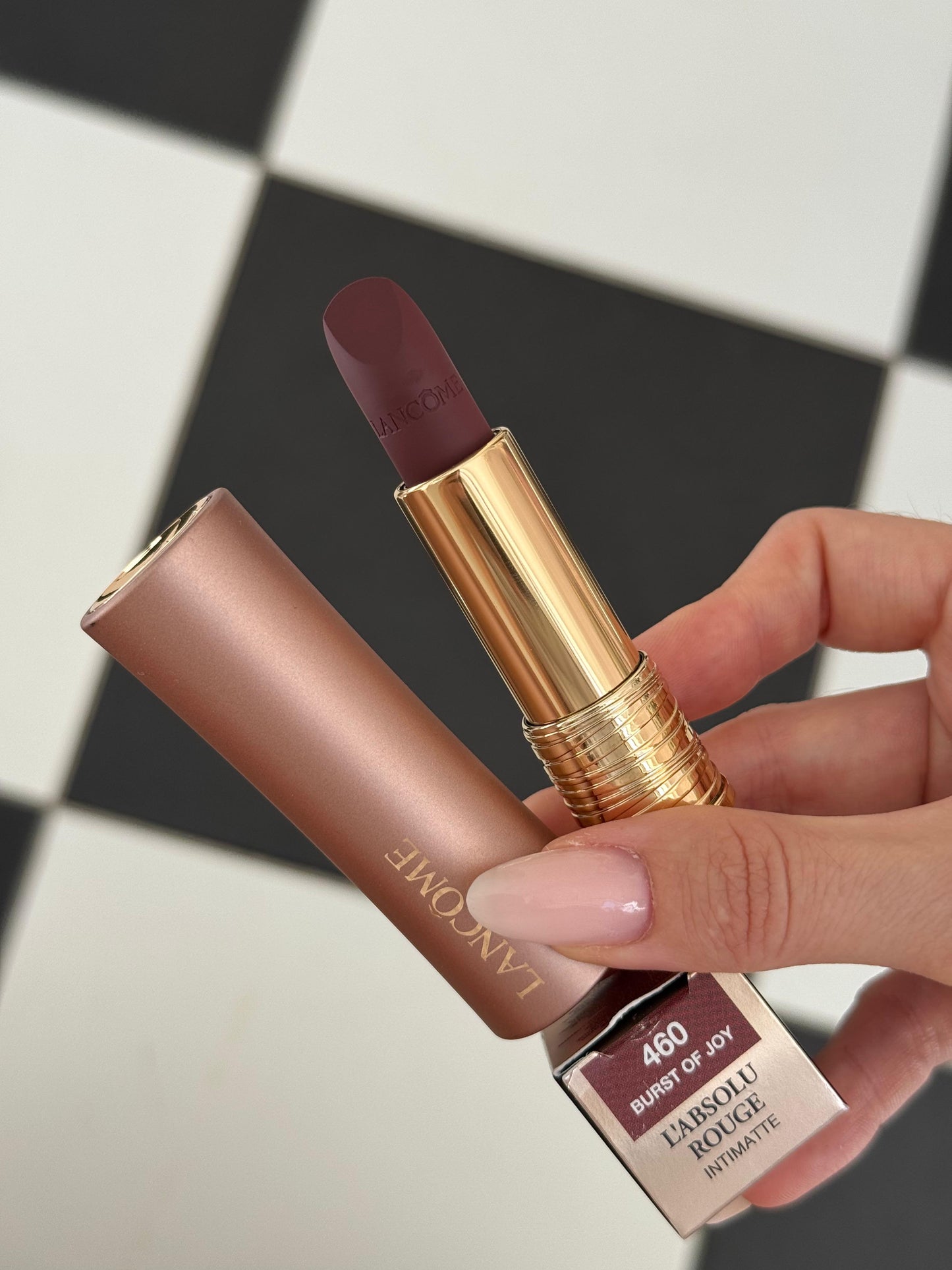 LANCÔME 
L'Absolu Rouge Cream Lipstick (460)
Luminous Cream Finish 18H