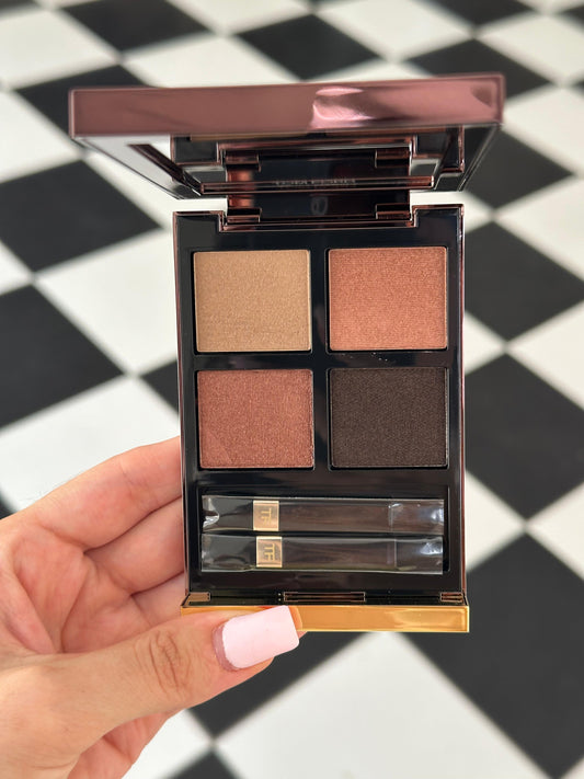 TOM FORD
Beauty Eyeshadow Color Quad Palette – Smoky Quartz