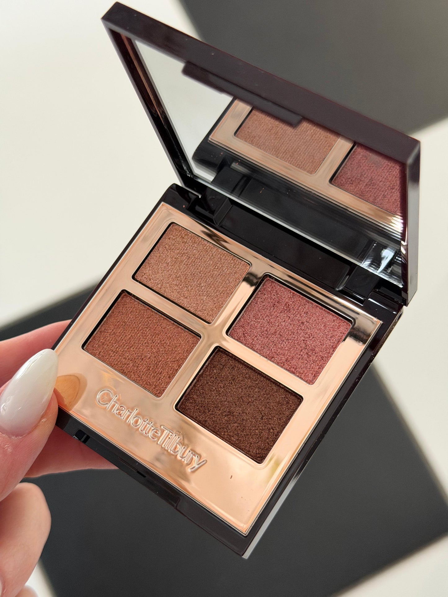 CHARLOTTE TILBURY Luxury EyeShadow Palette Of Pops - Pillow Talk