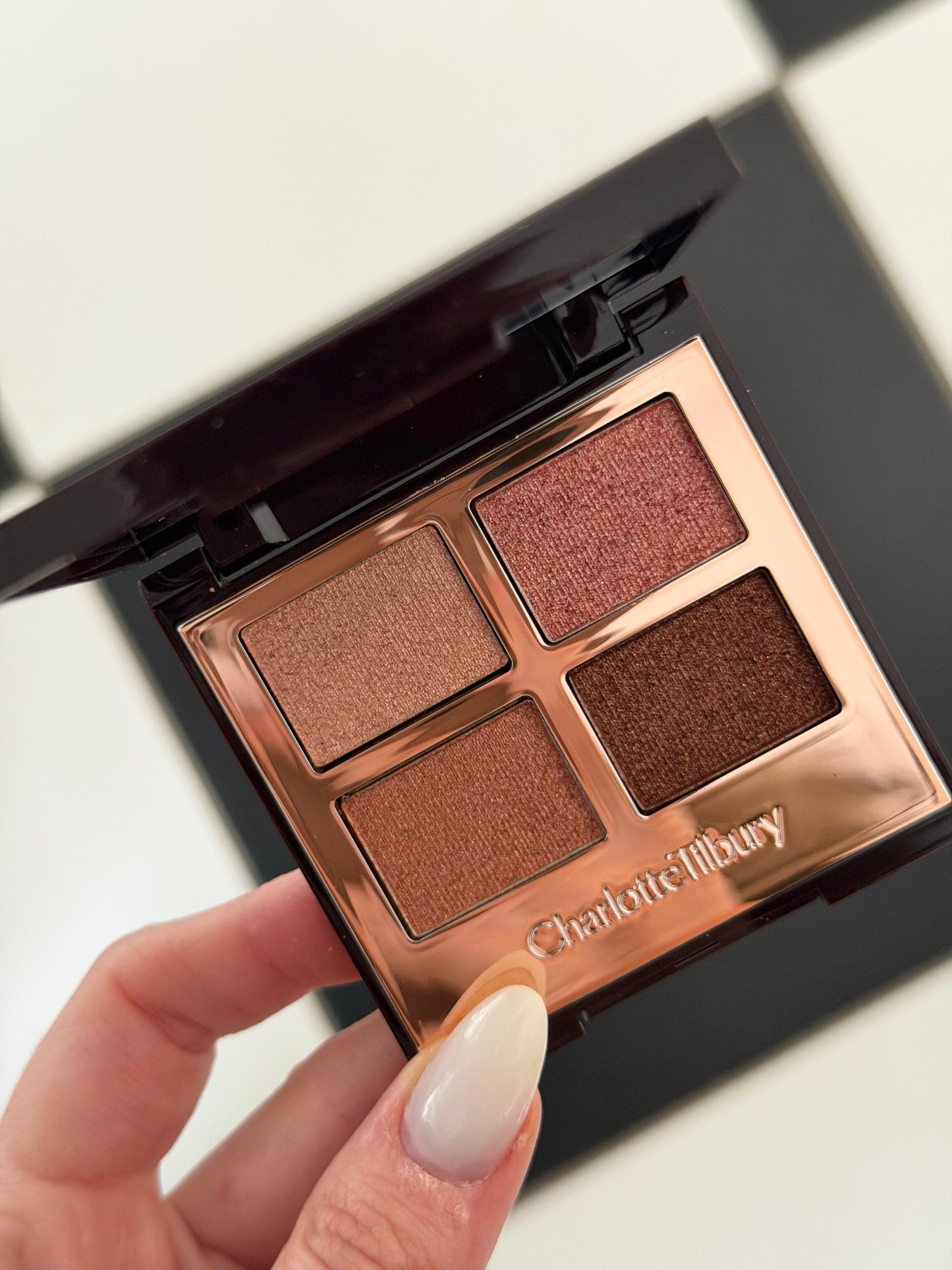 CHARLOTTE TILBURY Luxury EyeShadow Palette Of Pops - Pillow Talk