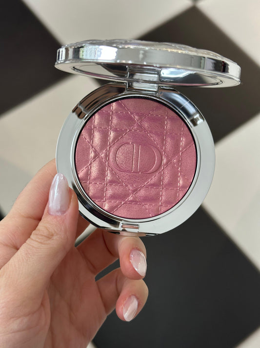DIOR Forever Glow Luminizer - Illuminating Powder For Face 04