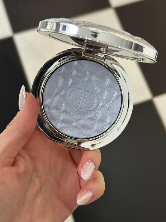 DIOR Forever Glow Luminizer - Illuminating Powder For Face 05