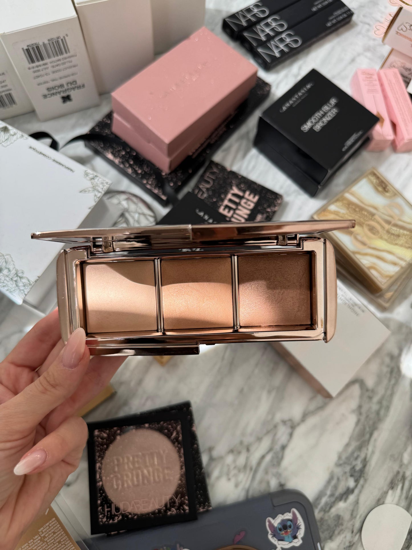 HOURGLASS Ambient Lighting Palette - Volume II