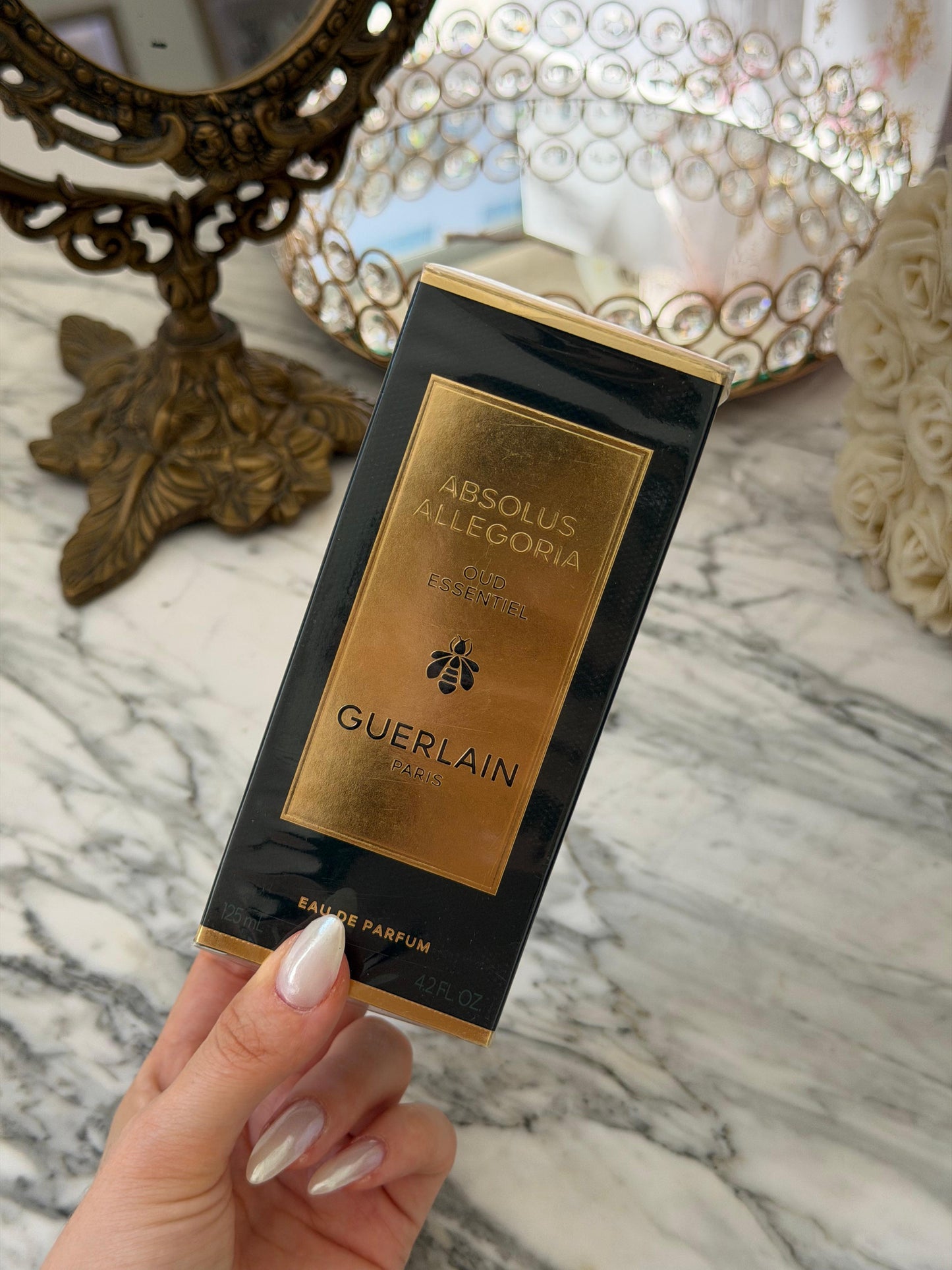 GUERLAIN Absolus Allegoria Oud Essentiel - Eau De Parfum
A Stirring Oud with Sensual Accents