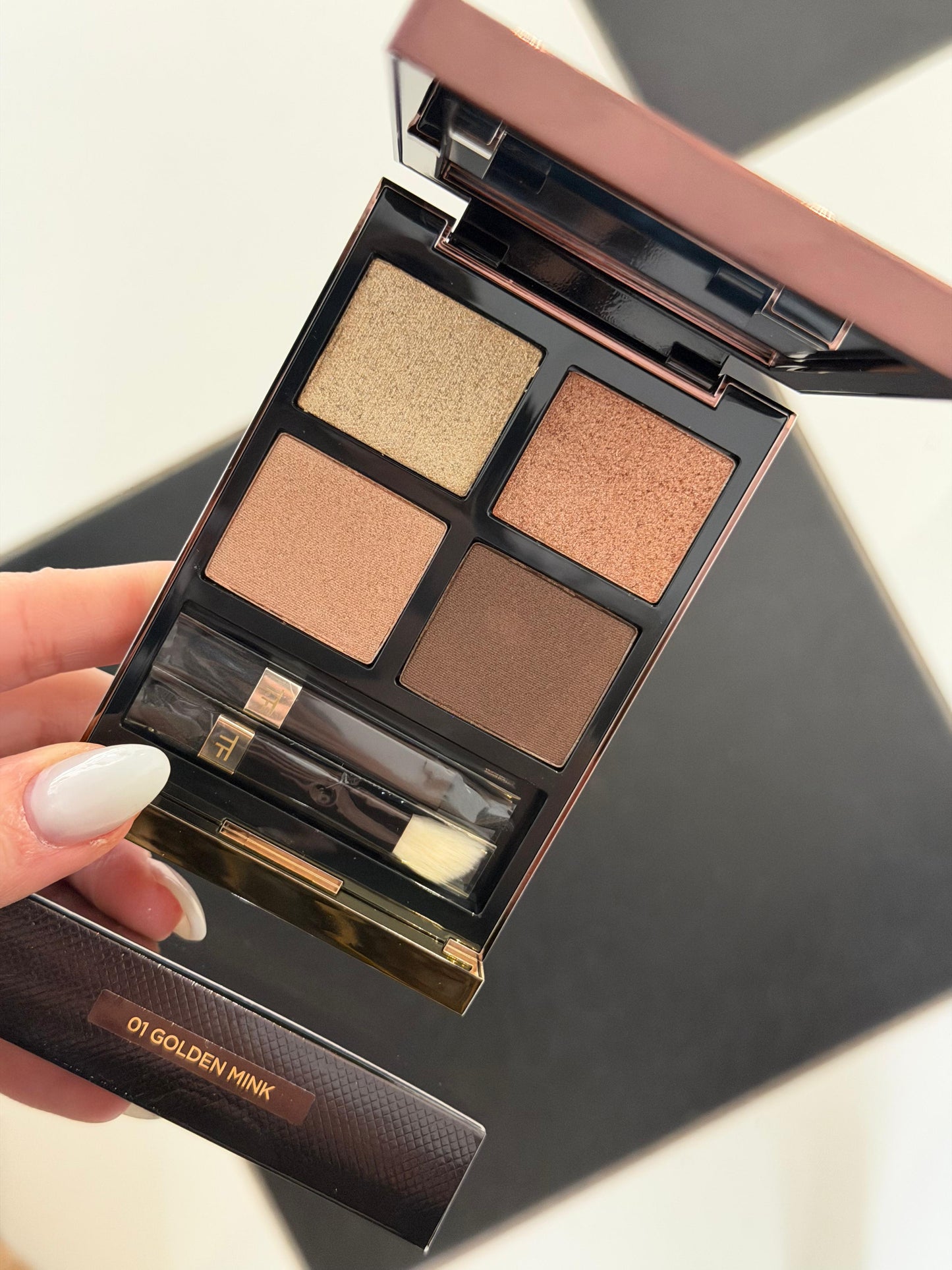 TOM FORD
Beauty Eyeshadow Color Quad Palette – Golden Mink