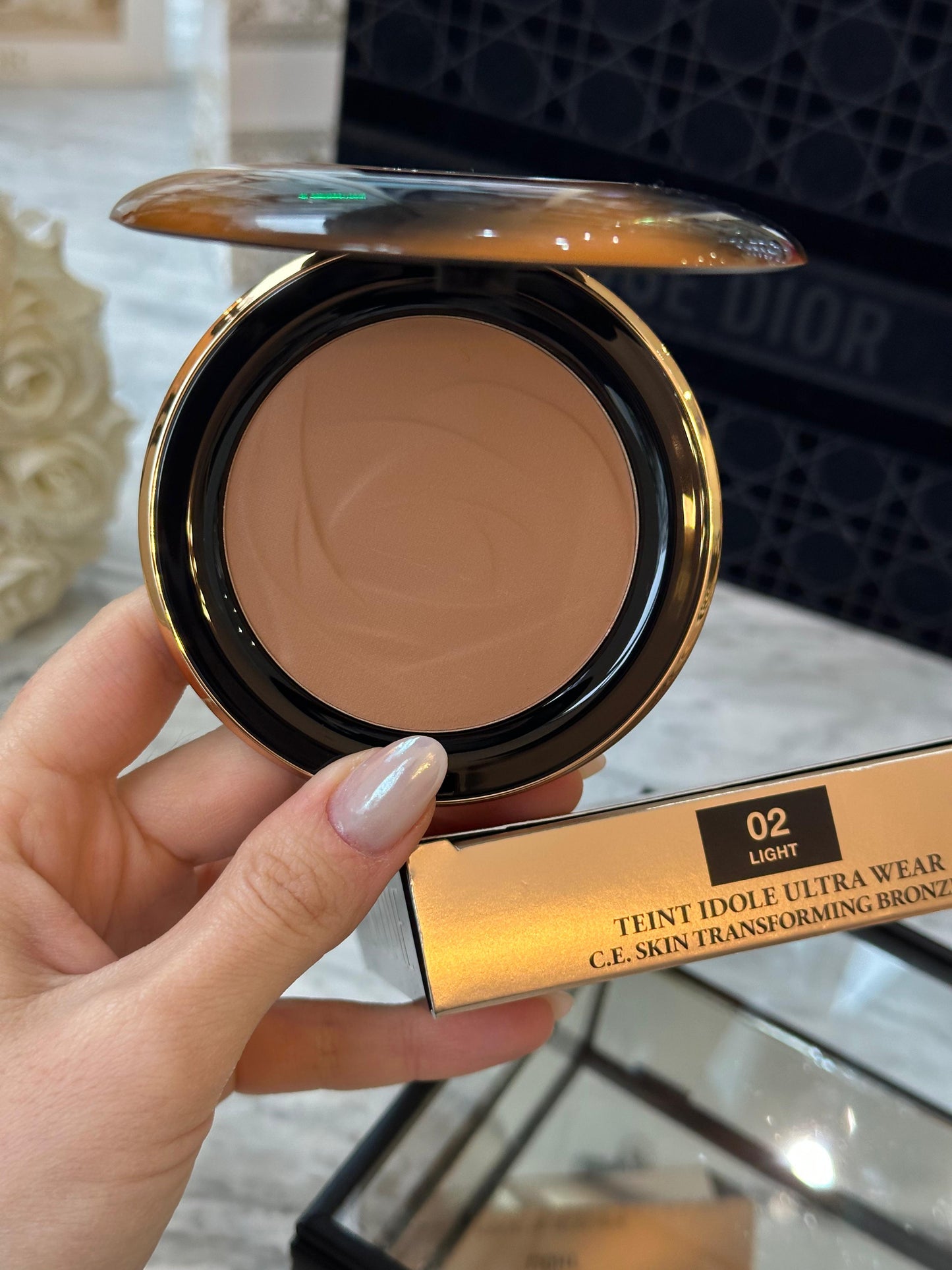 LANCOME Teint Idole Ultra Wear C.E Skin Transforming Bronzer (02)