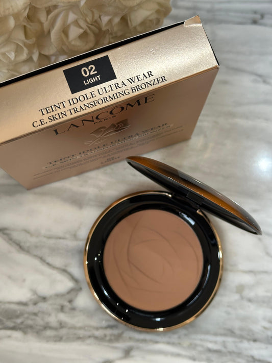 LANCOME Teint Idole Ultra Wear C.E Skin Transforming Bronzer (02)