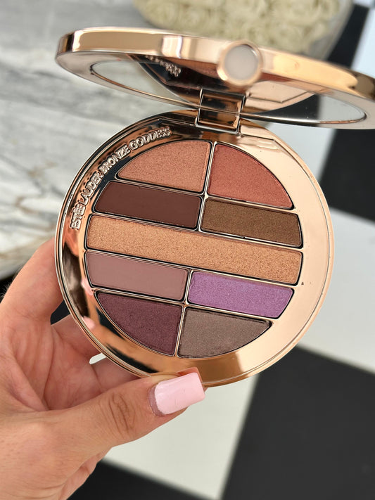 ESTÉE LAUDER
Bronze Goddess Lumière Eye and Cheek Palette