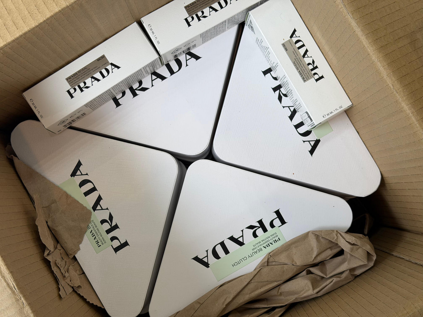 PRADA Beauty Clutch Essentials Case Set
