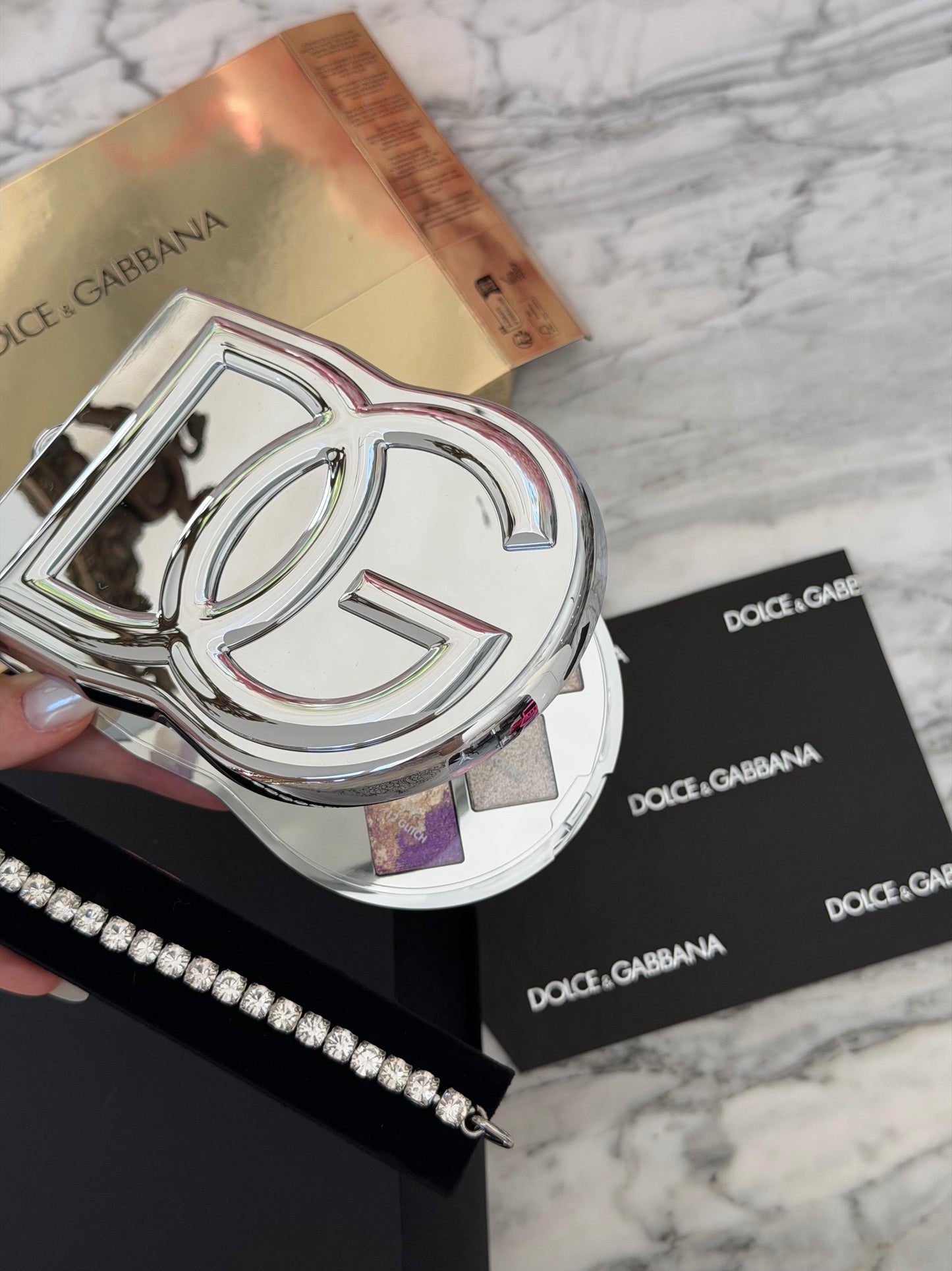 DOLCE&GABBANA Eye Dare You! Beyond
Multi-Finish Eyeshadow & Highlighter Palette