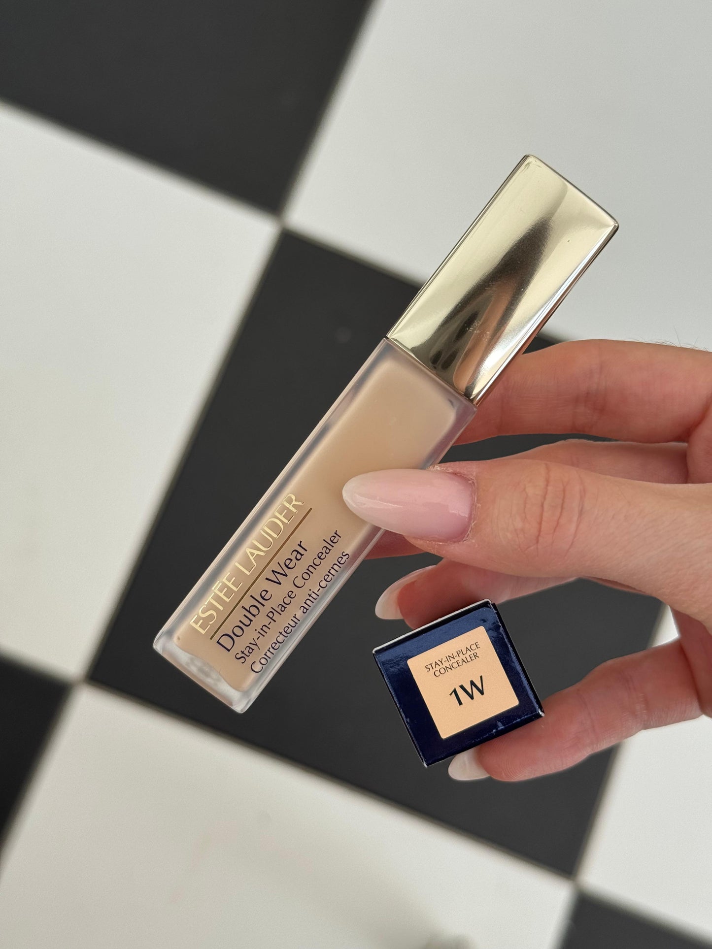 ESTÉE LAUDER Stay-in-place Concealer
