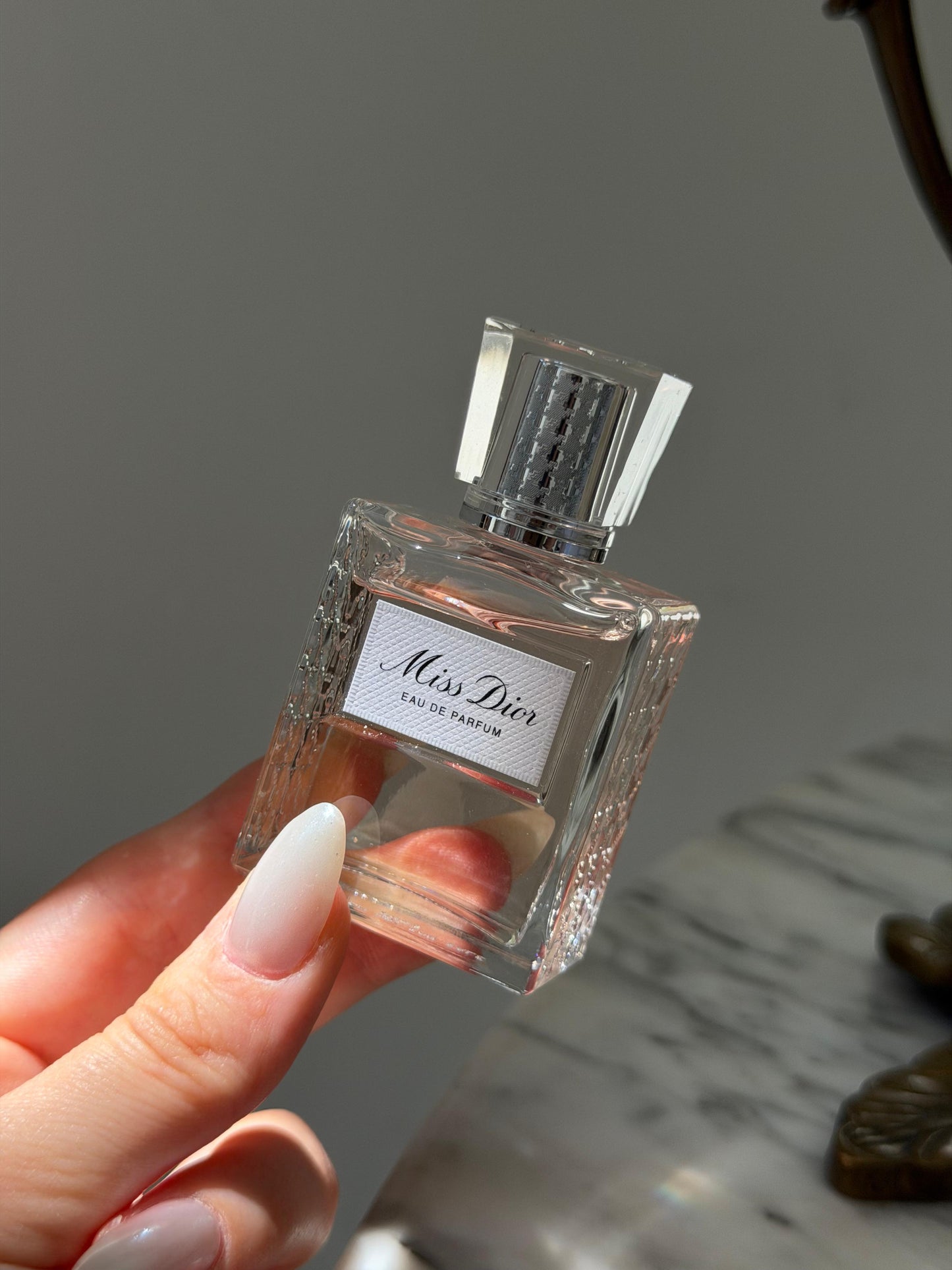 DIOR Miss Dior Roller-Pearl Eau De Parfum - Velvety and Sensual Notes