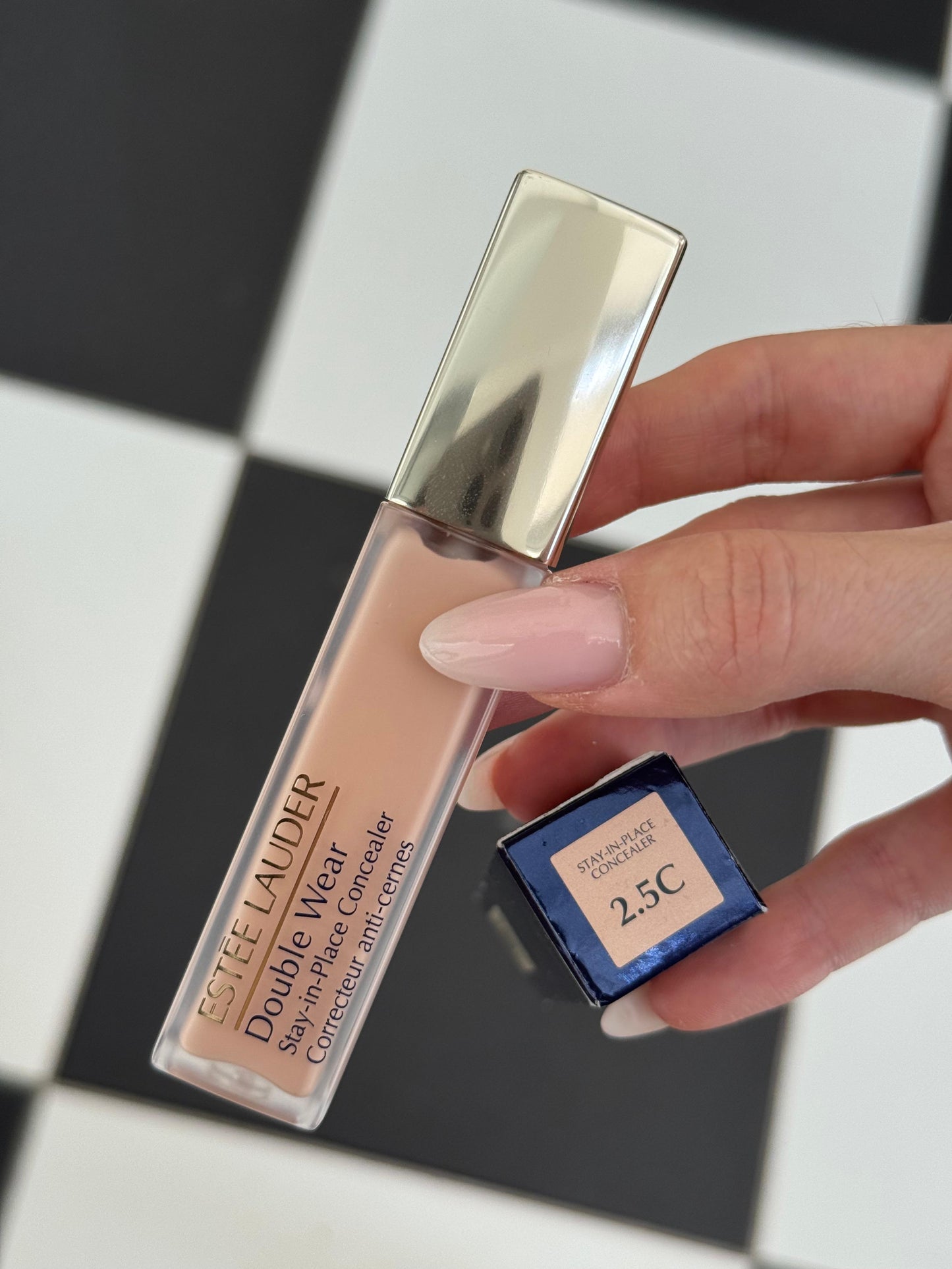 ESTÉE LAUDER Stay-in-place Concealer