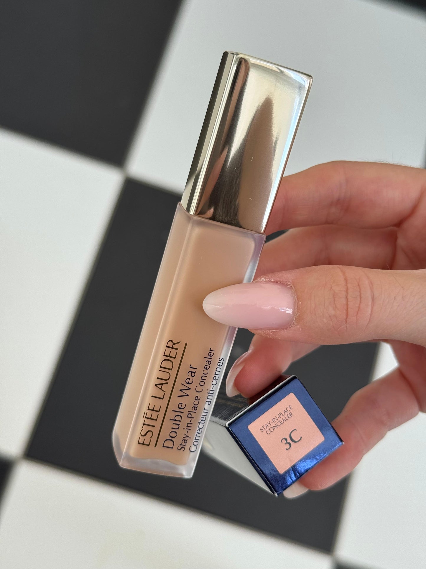 ESTÉE LAUDER Stay-in-place Concealer
