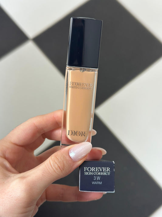 DIOR Forever Skin Correct (3W)
Full-Coverage Concealer - 24h Hydration and Wear - No Transfer