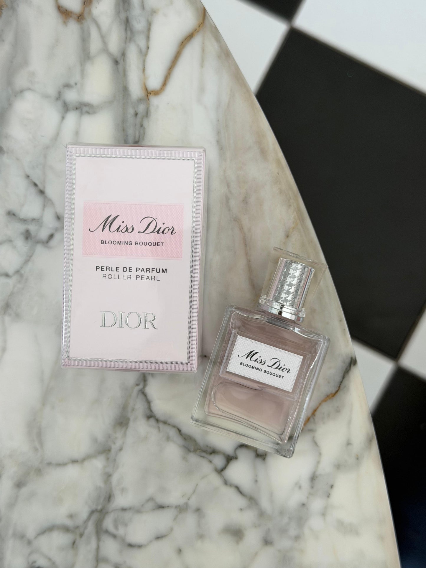 DIOR Miss Dior Roller-Pearl Blooming Bouquet Eau De Toilette
Fresh Floral And Tender Notes