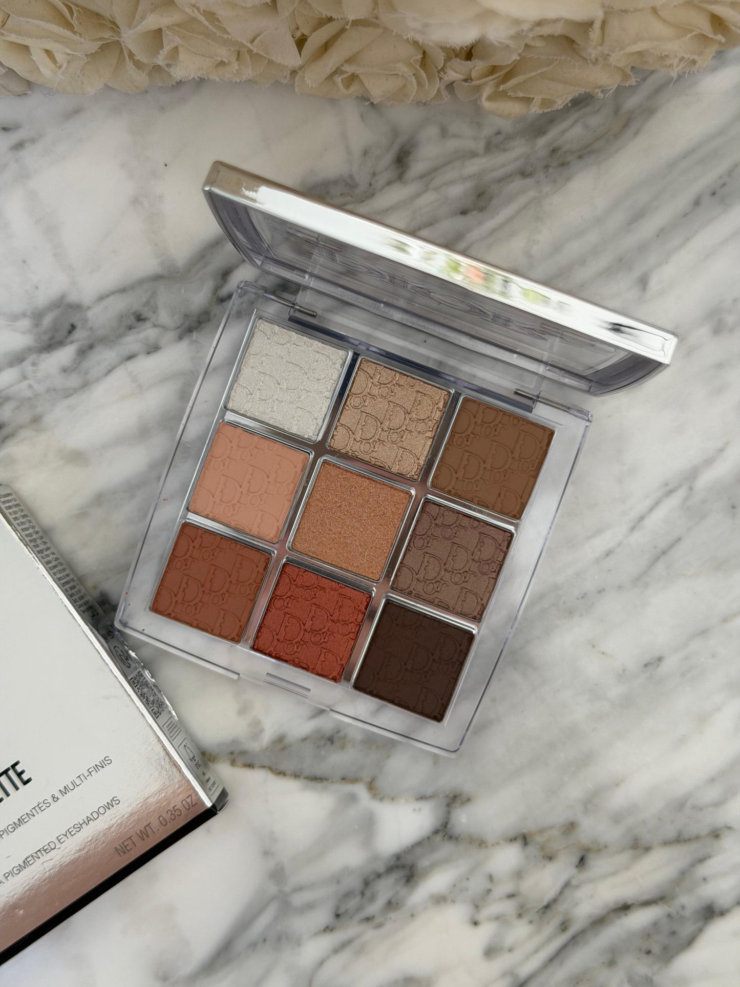 DIOR Backstage Eye Palette (001)
Eye Palette - Multi-Finish Ultra Pigmented Eyeshadows