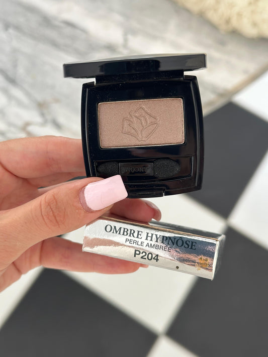 LANCÔME 
Ombre Hypnôse Mono Eye Shadow High Fidelity Color (P204)