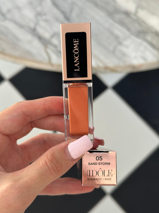 LANCÔME Idôle Tint
Liquid Eye-Blusher (05)