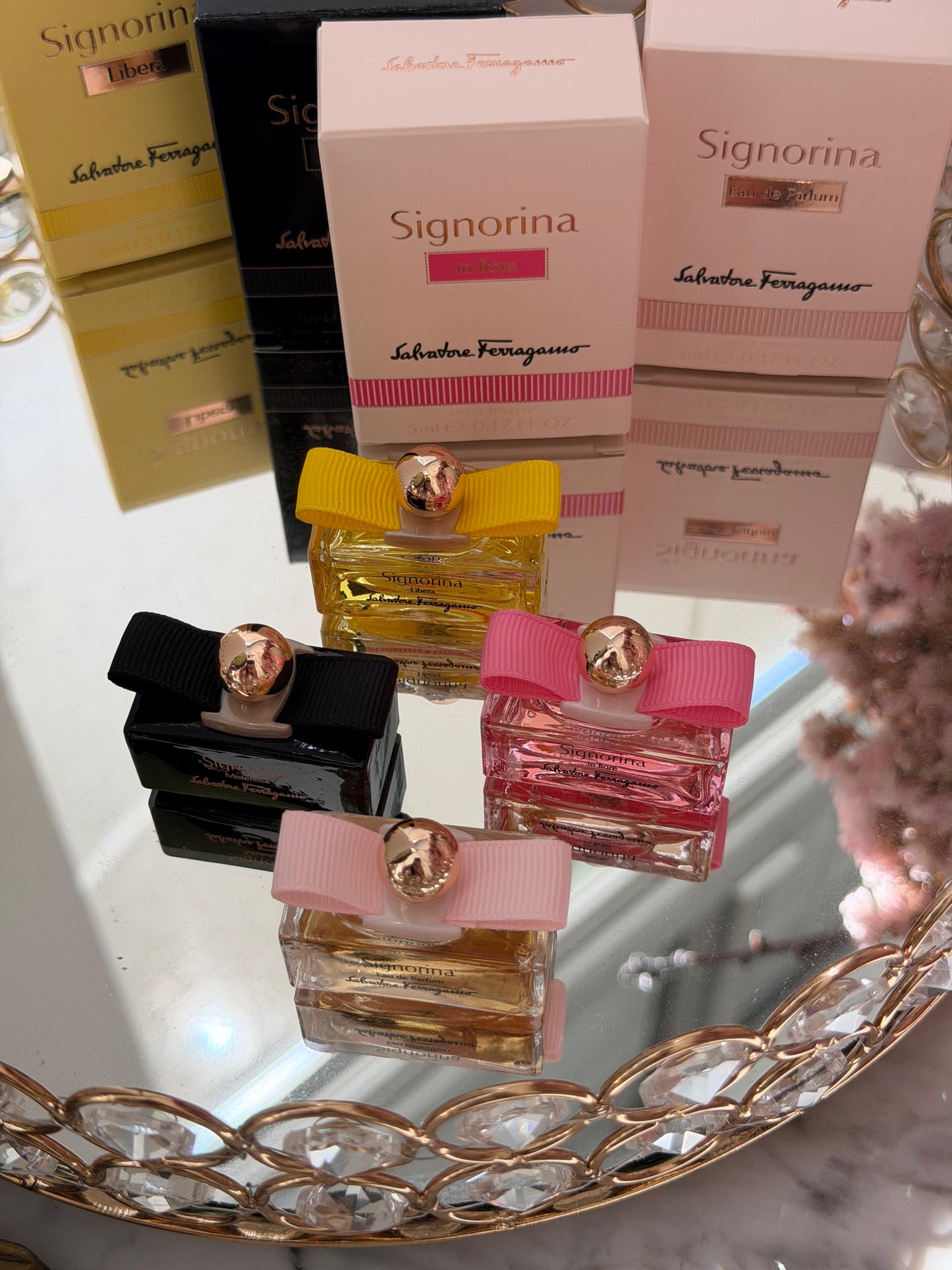 FERRAGAMO Mix Fragrances Travel Size Set (4x5ml)