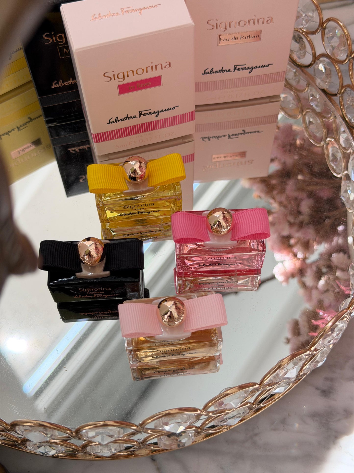 FERRAGAMO Mix Fragrances Travel Size Set (4x5ml)