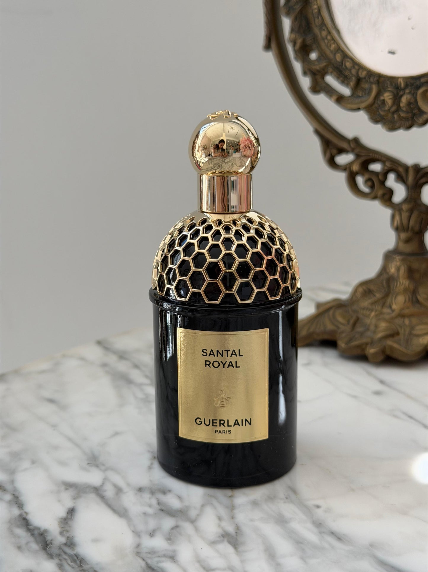 GUERLAIN Absolus Allegoria Santal Royal - Eau De Parfum
Enchanting Sandalwood Tinged With Mystery