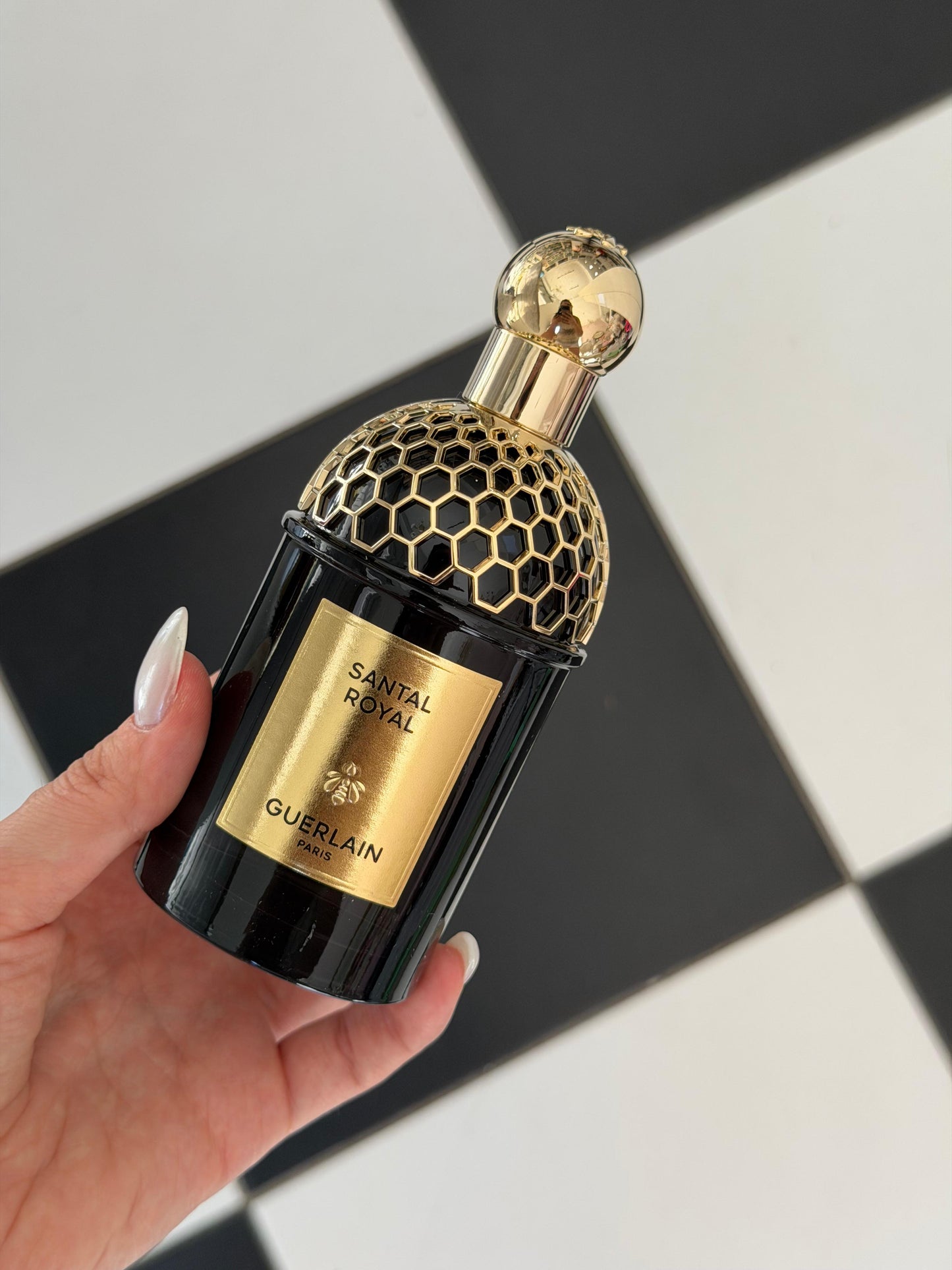 GUERLAIN Absolus Allegoria Santal Royal - Eau De Parfum
Enchanting Sandalwood Tinged With Mystery