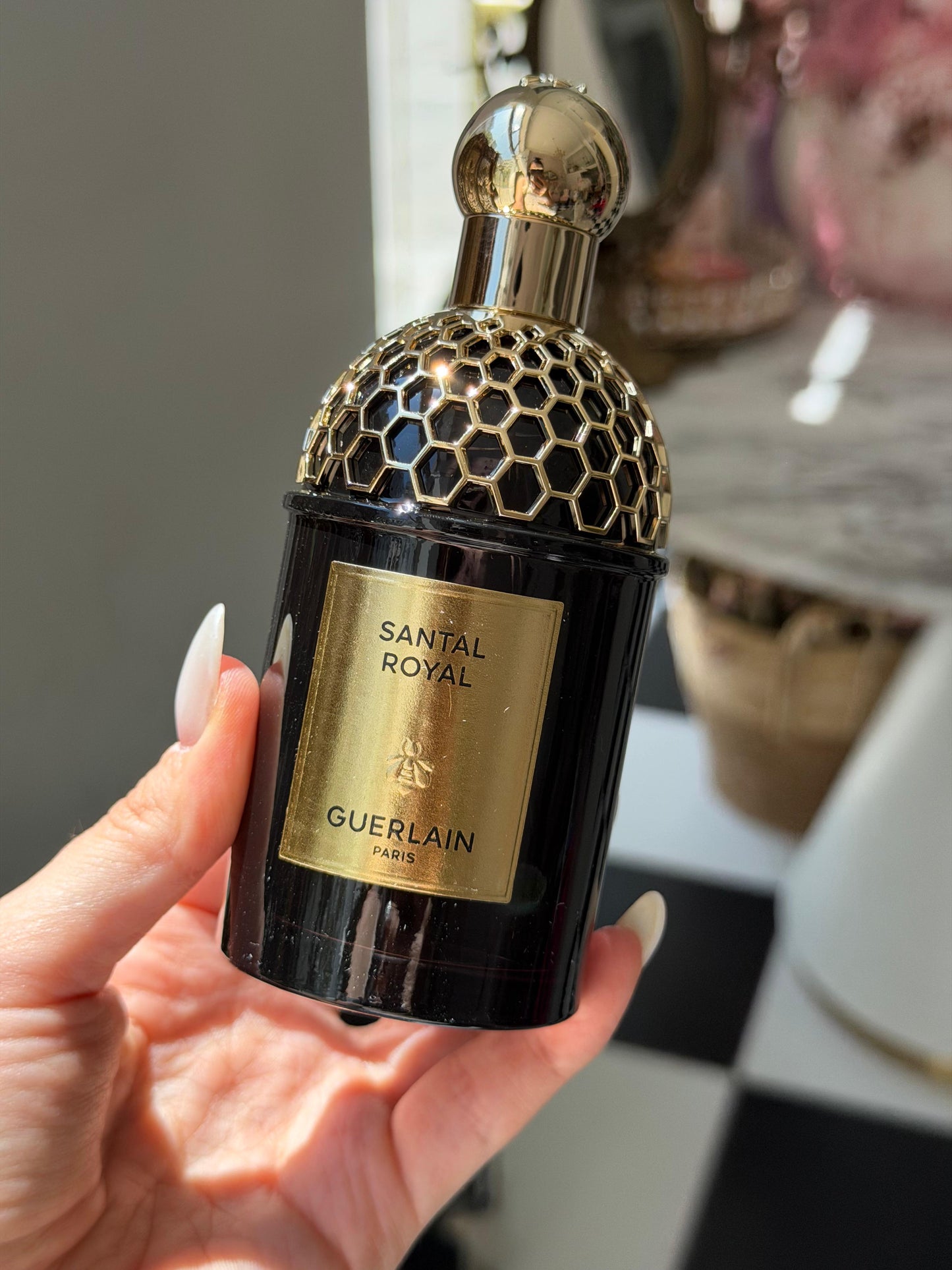 GUERLAIN Absolus Allegoria Santal Royal - Eau De Parfum
Enchanting Sandalwood Tinged With Mystery