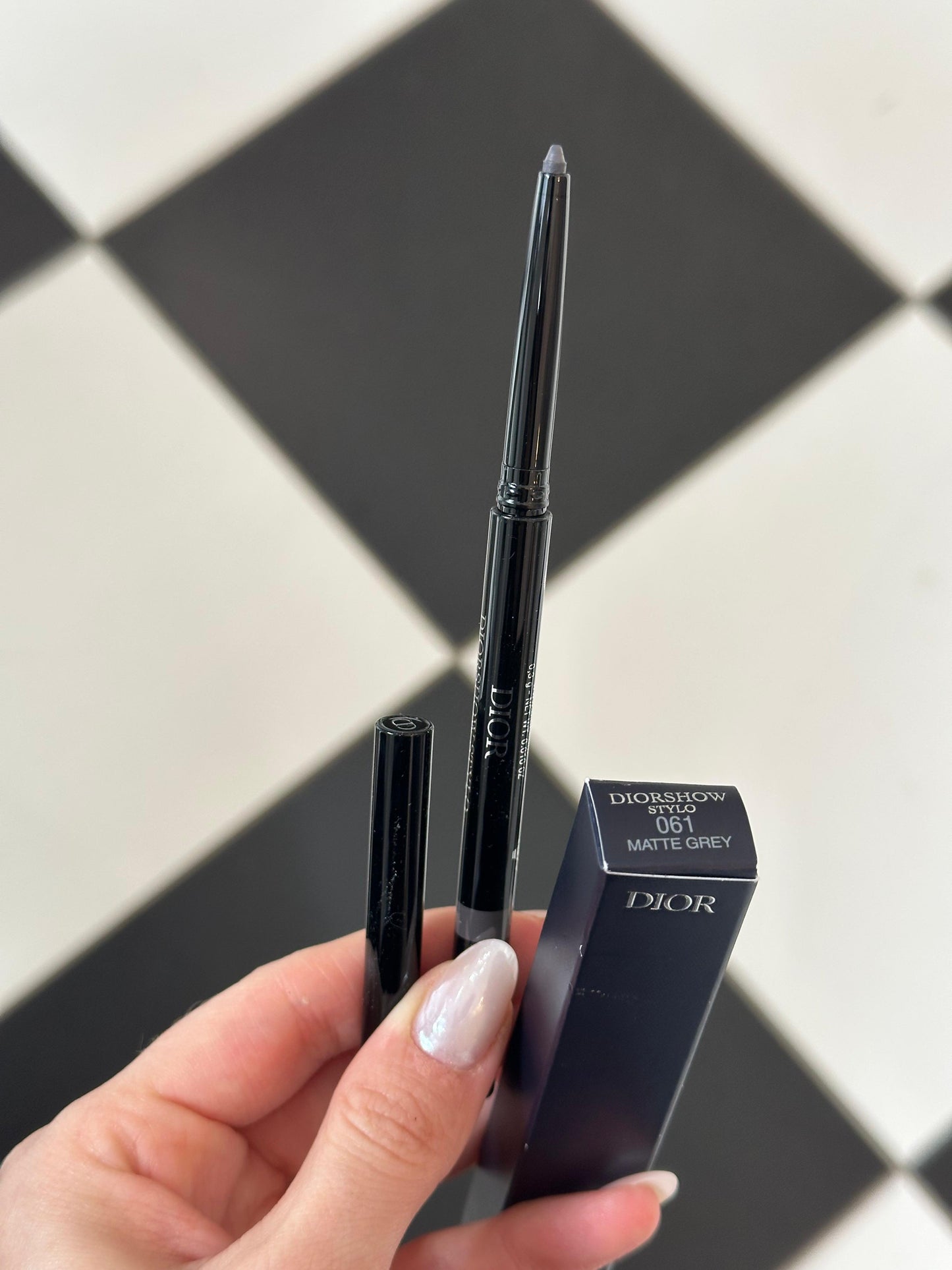 DIOR Diorshow Stylo
24H-Wear Waterproof Eyeliner - Intense Color, Creamy Texture