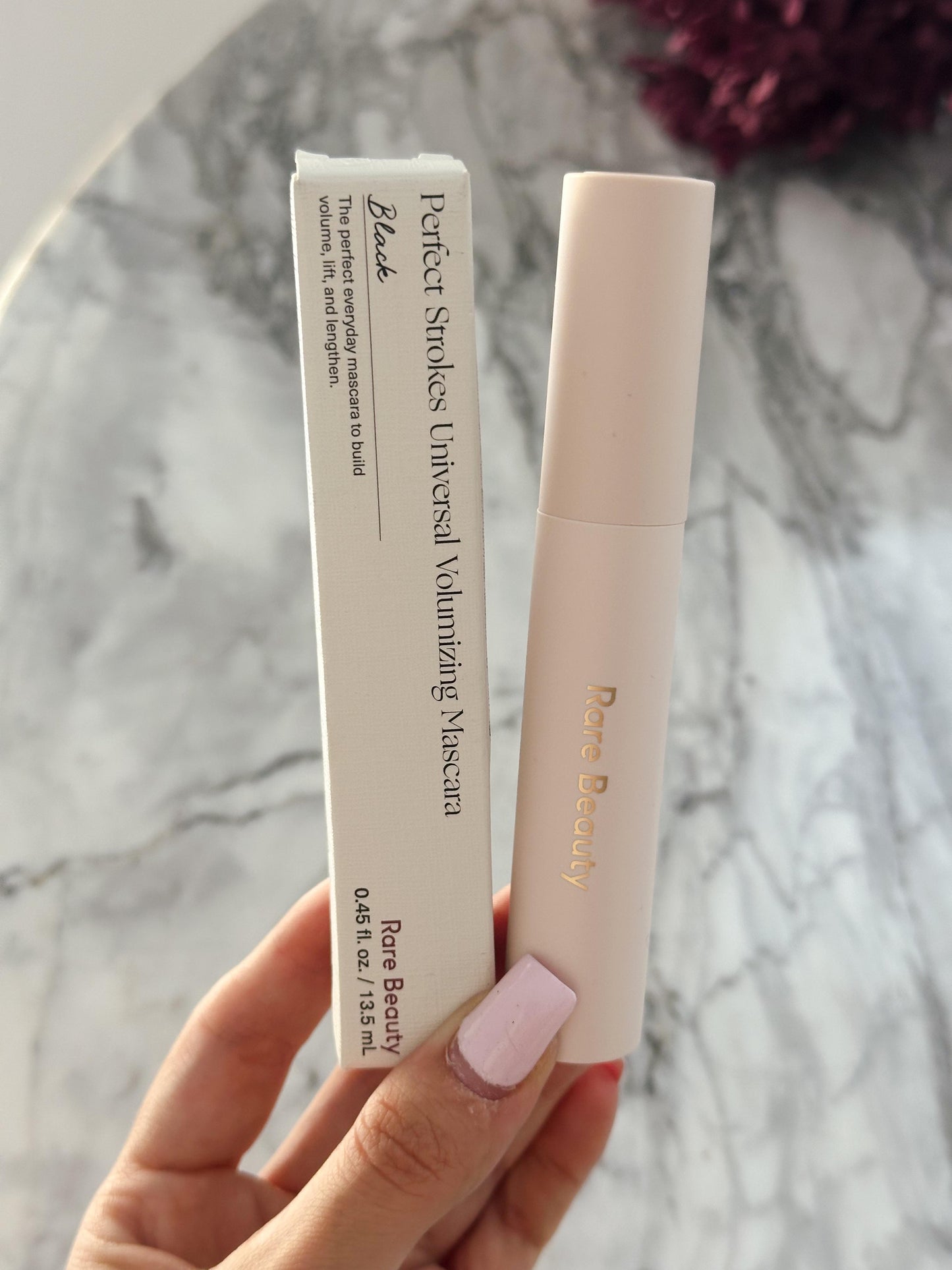 RARE BEAUTY Perfect Strokes Universal Volumizing Mascara