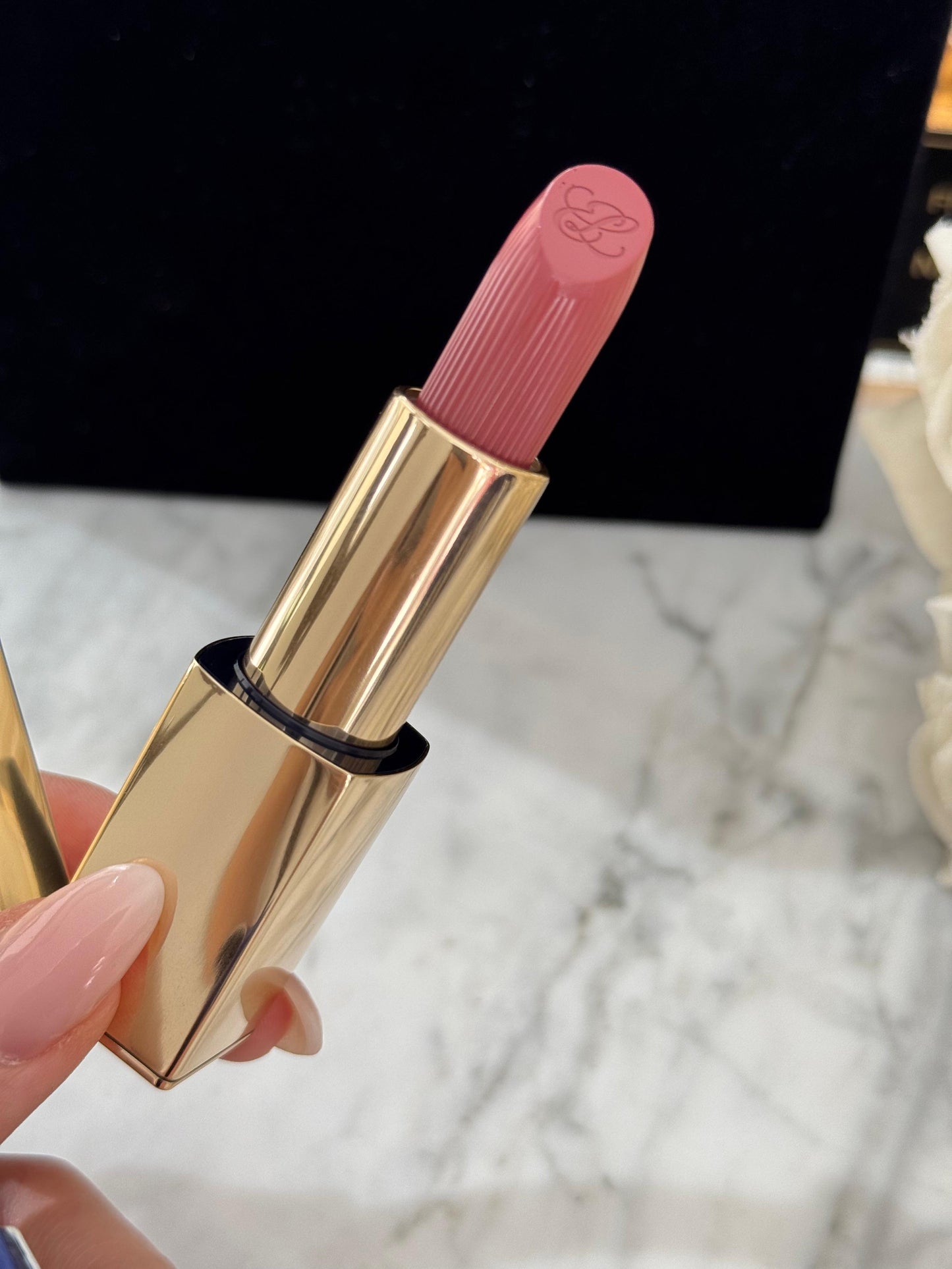 ESTÉE LAUDER Pure Color
Creme Lipstick (440)