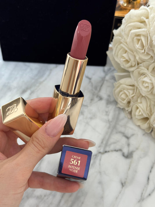 ESTÉE LAUDER Pure Color
Creme Lipstick (561)