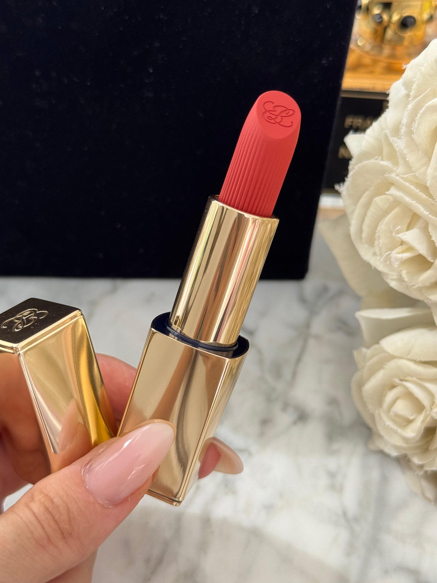 ESTÉE LAUDER Pure Color
Creme Lipstick (666)