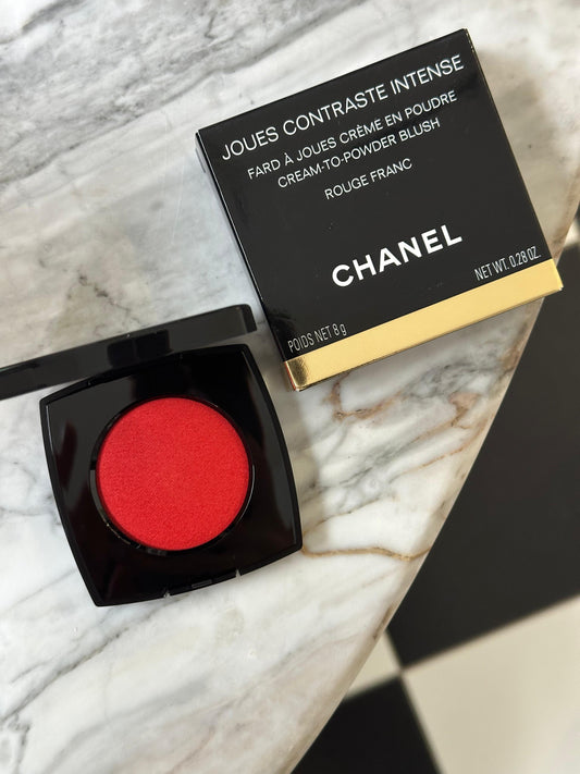 CHANEL Joues Contraste Intense
Cream-to-Powder Blush (Rouge Franc)