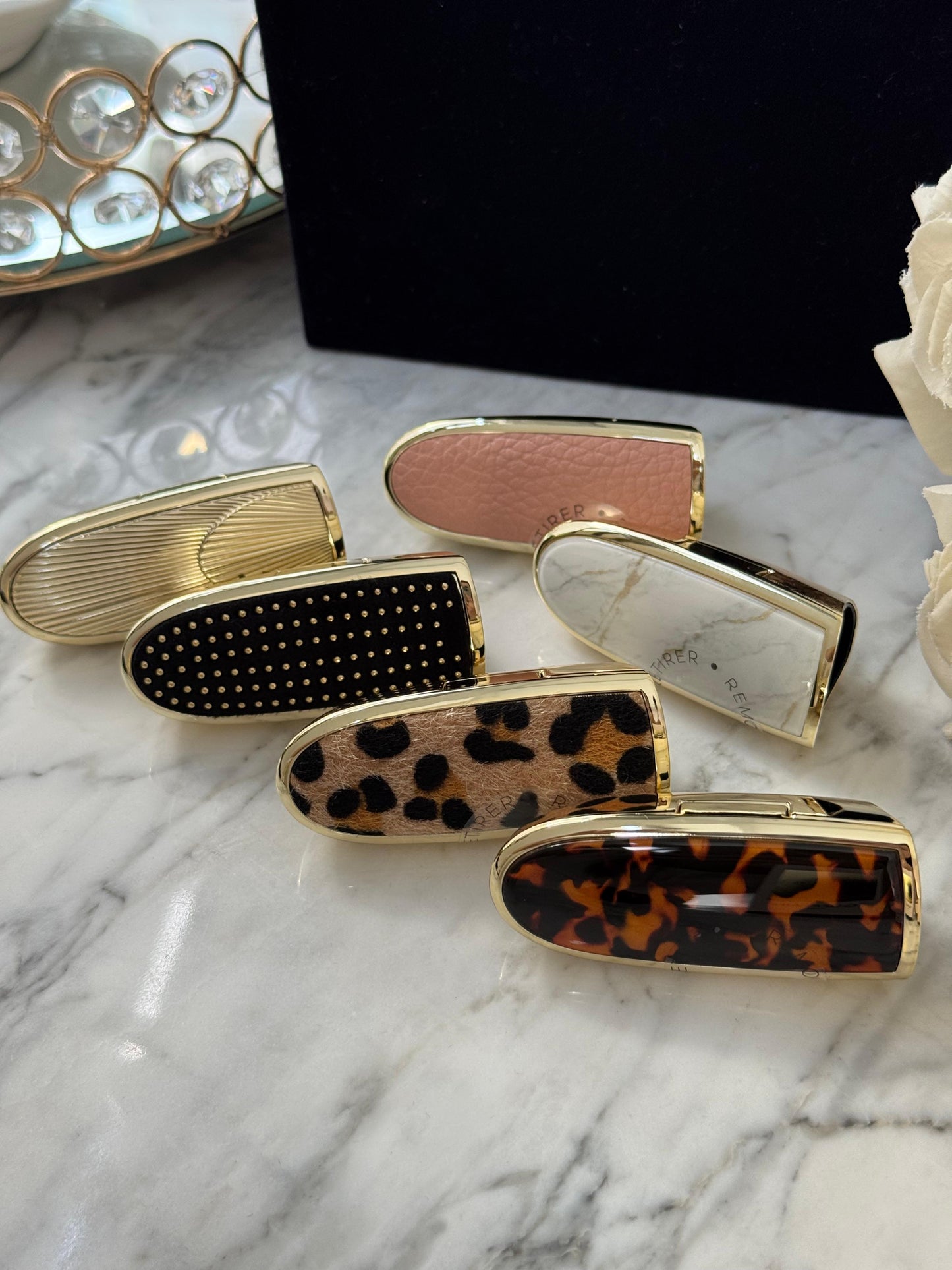 GUERLAIN Rouge G Le Marbre
- The Double Mirror Jewel Case