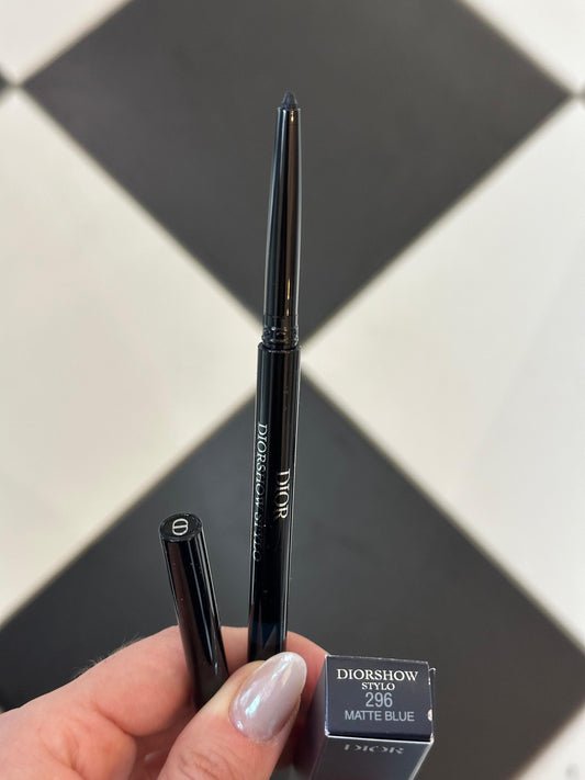 DIOR Diorshow Stylo (296)
24H-Wear Waterproof Eyeliner - Intense Color, Creamy Texture