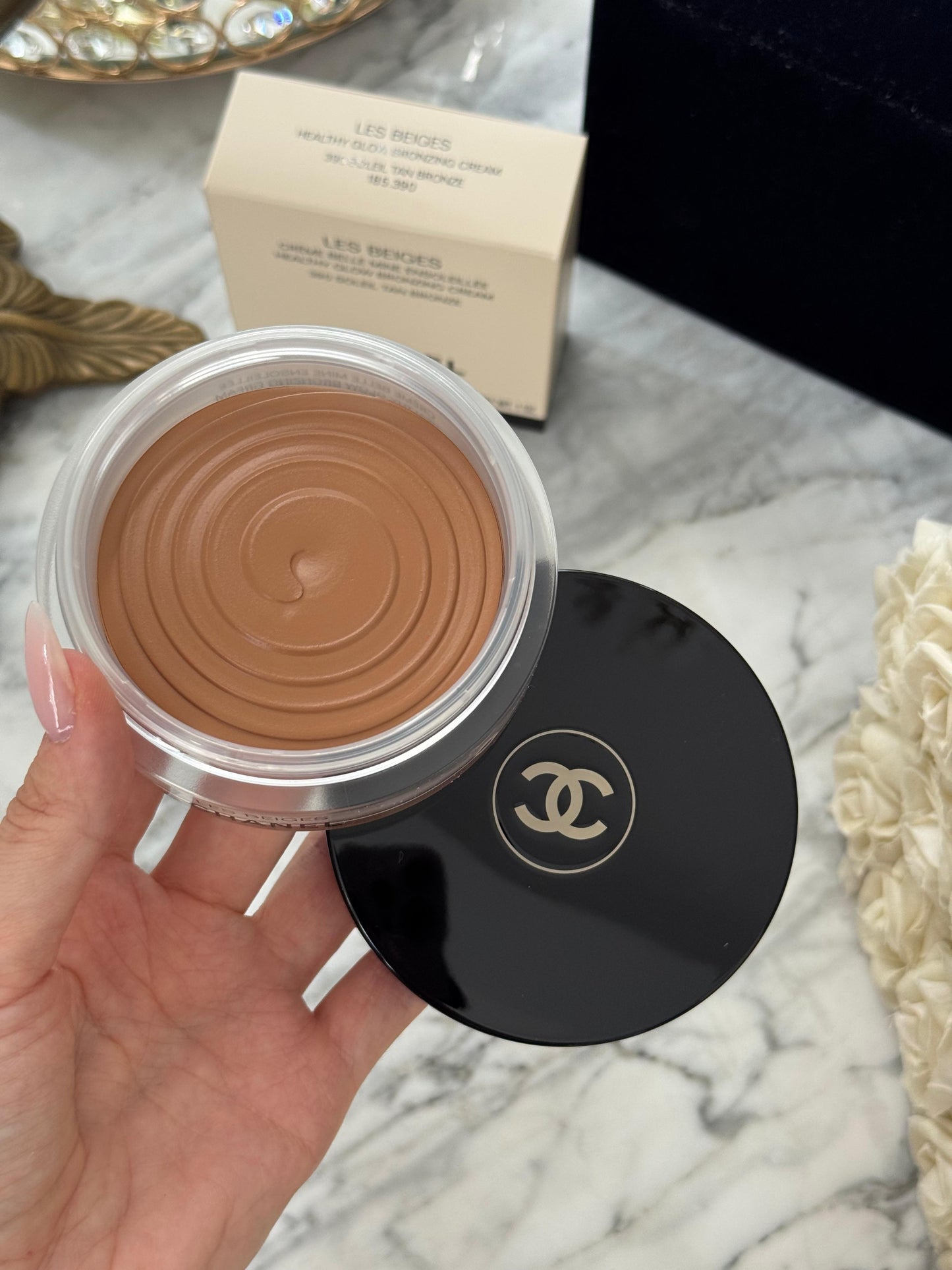 CHANEL Les Beiges
Healthy Glow Bronzing Cream (390)
