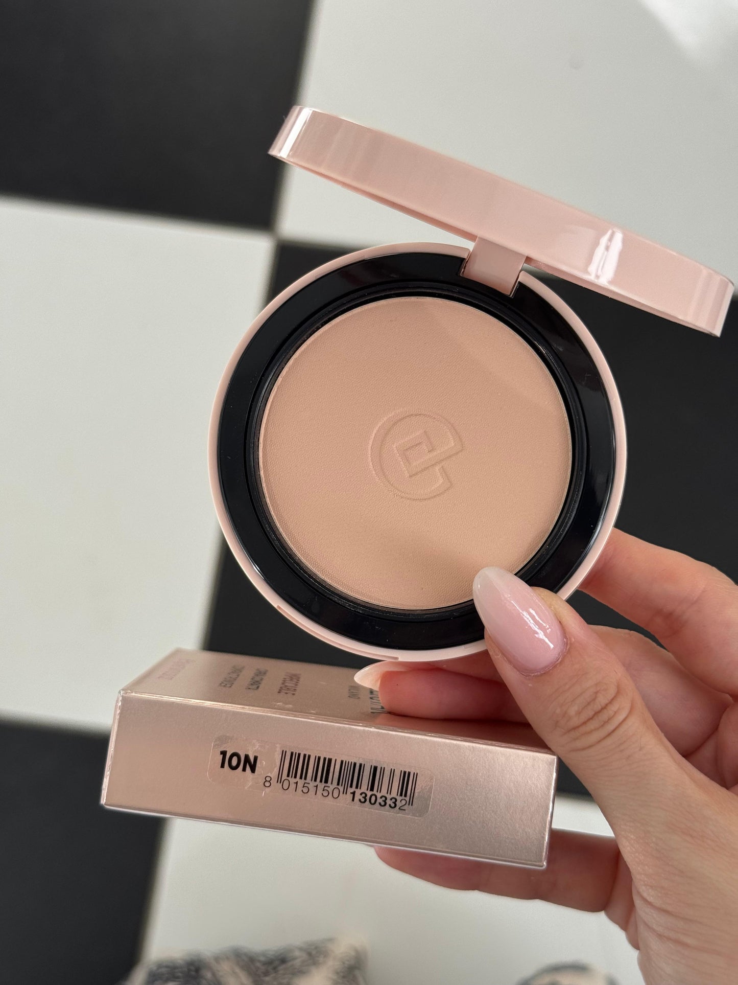 COLLISTAR
Impeccabile Compact Powder - Ivory